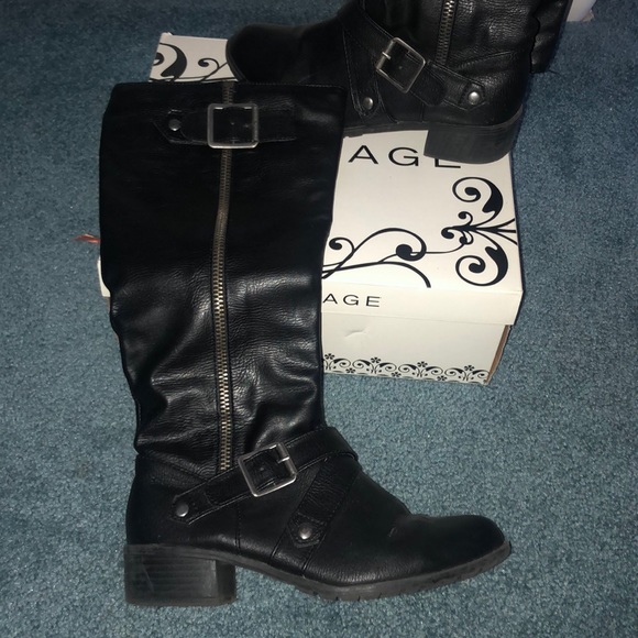 Knee high boots - Picture 2 of 2